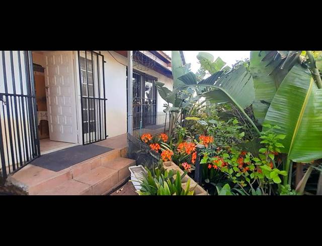 3 BEDROOM HOUSE FOR SALE IN RETREAT